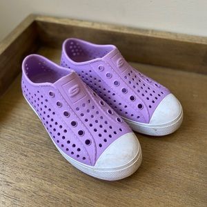 Skechers water shoes